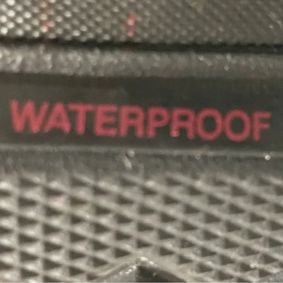 Sorel Red and Black Winter Boots - Picture 6 of 9